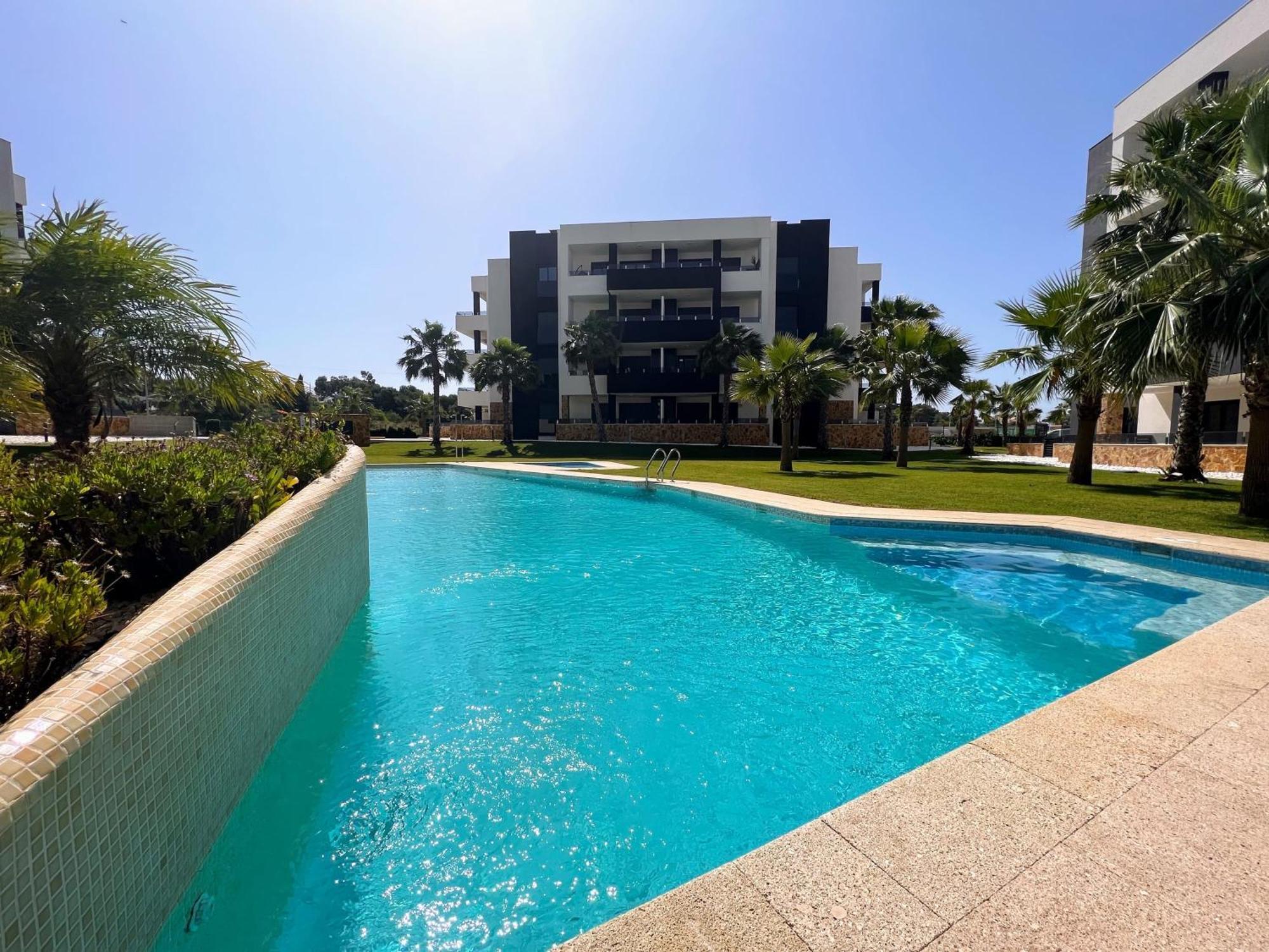 فيلا مارتن Modern Two Bedroom Ground Floor Apartment Duly7 المظهر الخارجي الصورة